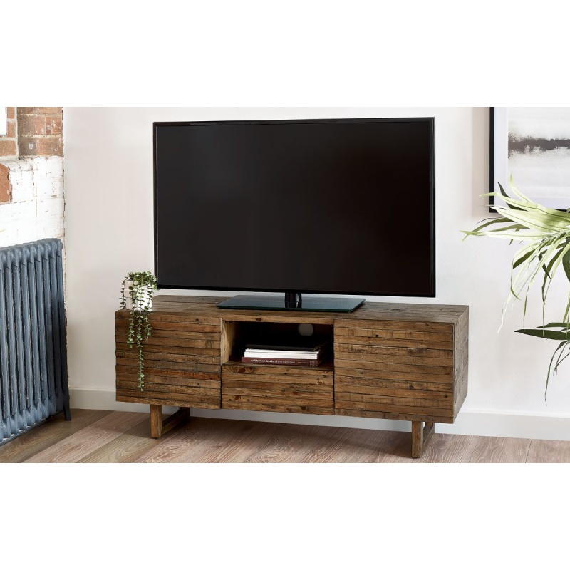 Julian Bowen Woburn Media Unit