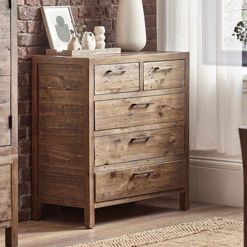 Julian Bowen Heritage 3+2 Drawer Chest