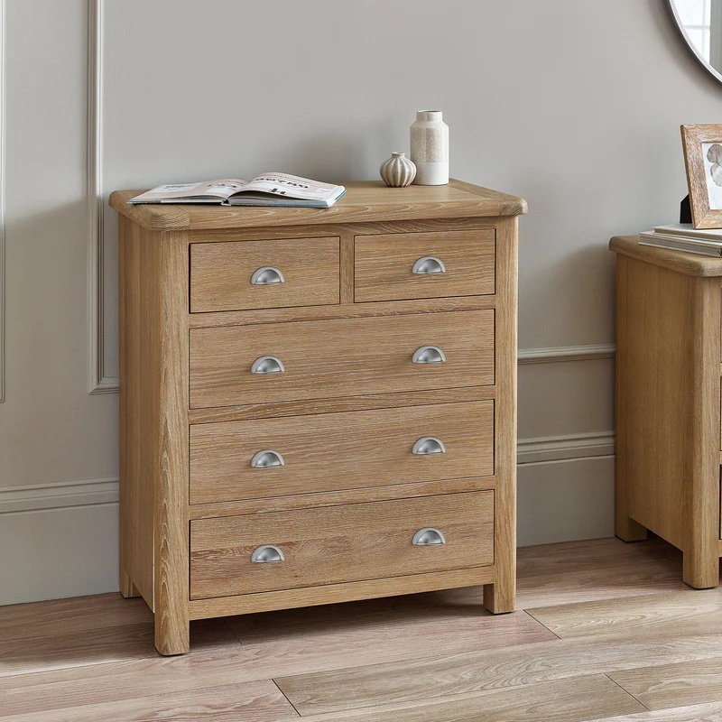 Julian Bowen Memphis 3 + 2 Drawer Chest - Limed Oak