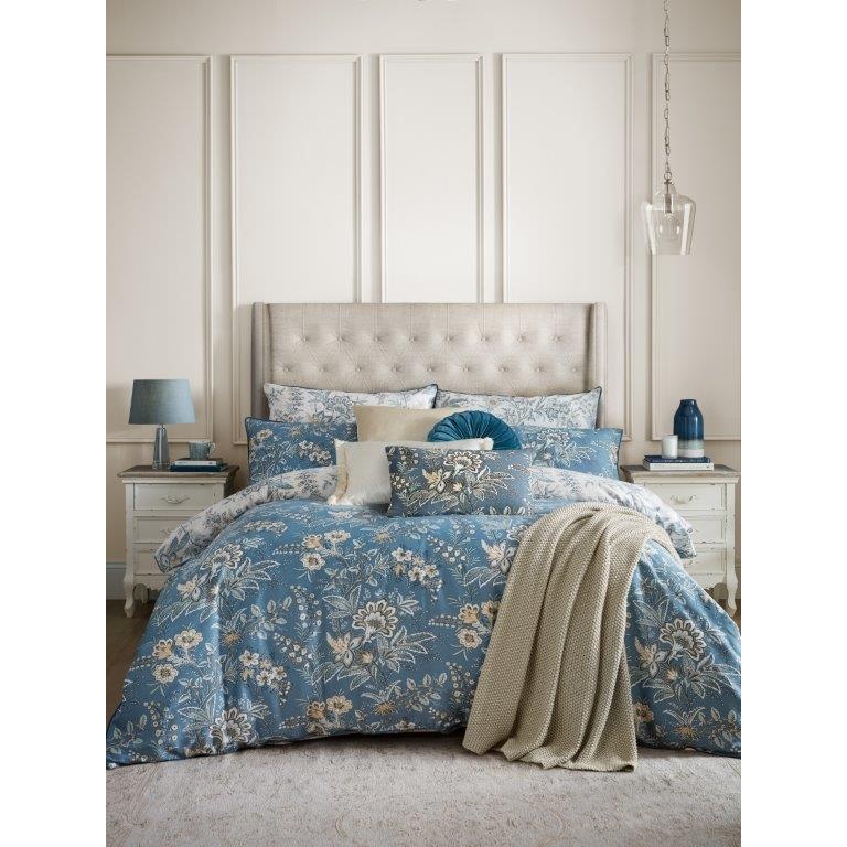 Laura Ashley Cream Marlbrook Duvet Set - Dusky Seaspray - King