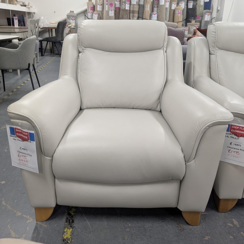 Parker Knoll Parker Knoll Manhattan Leather Armchair - Roma Chalk Leather & Teak Feet