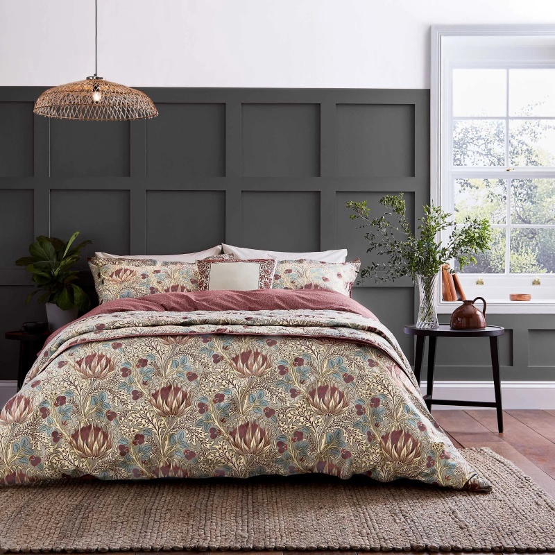 Morris & Co Artichoke Duvet Set - Dove Grey & Wine