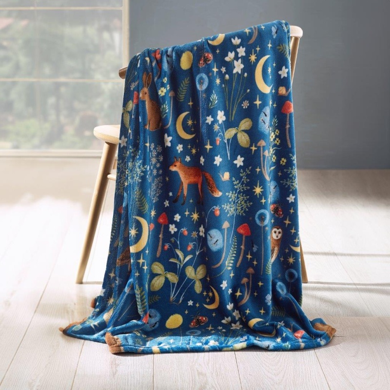 Catherine Lansfield Unisex Navy Enchanted Twilight Animals Cosy Fleece 130X170cm Blanket Throw In | Size: 130Cm X 170Cm - Image 4