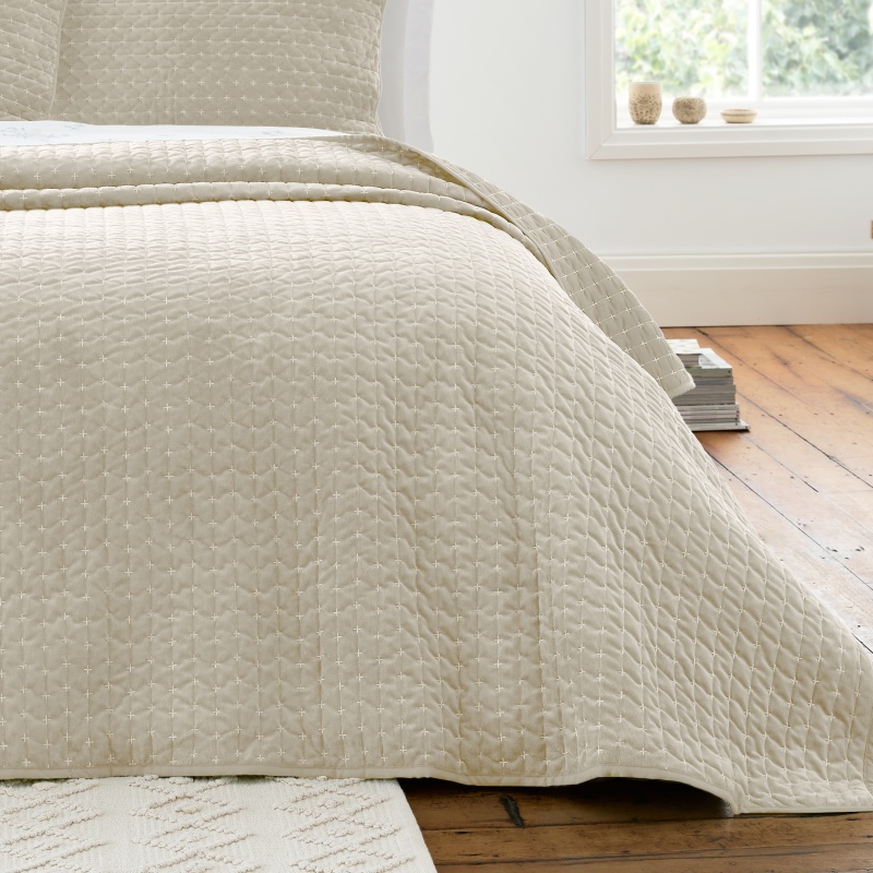 Bianca Attica Velvet Embroidered Bedspread Natural - 240 X 260 Cm - Natural - Image 8