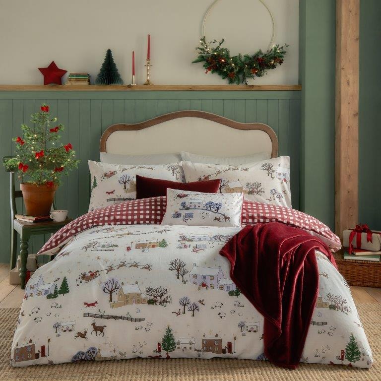 Furn Cotswold Christmas Duvet Set - Cream/Burgundy