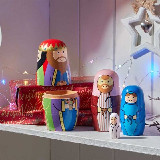 Smart Garden Nativity Secret! 4-in-1 Festive Figurines - 14cm