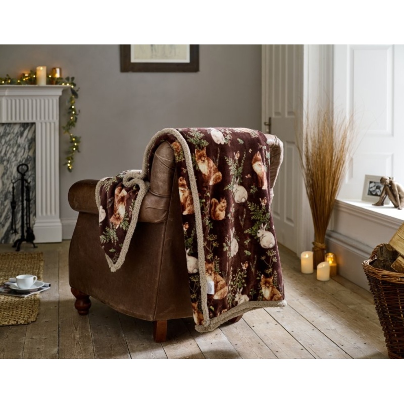 Deyongs Woodland Wildlife Throw 140x180cm - Wine