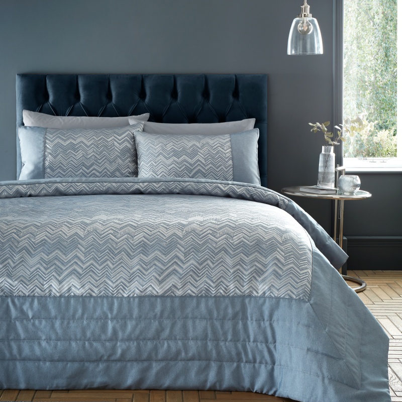 Portfolio Antibes Quilted Throw - Blue