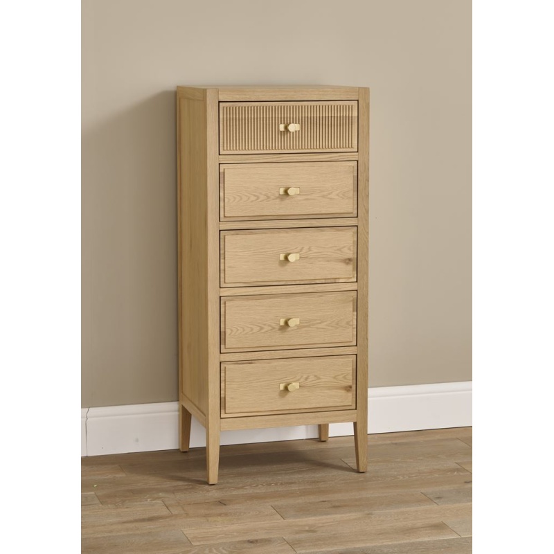 Illinois 5 Drawer Wellington Chest - Oak