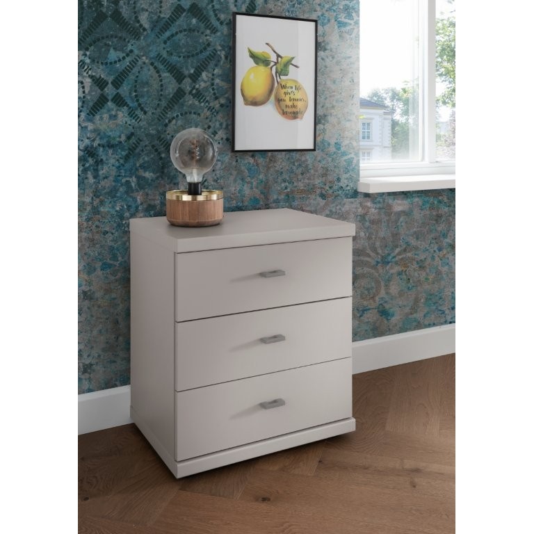 Wiemann Darwin 3 Drawer Bedside Cabinet