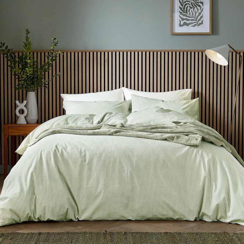 Helena Springfield Helena Springfield Calico & Chalk Twill Stripe Duvet Set - Green