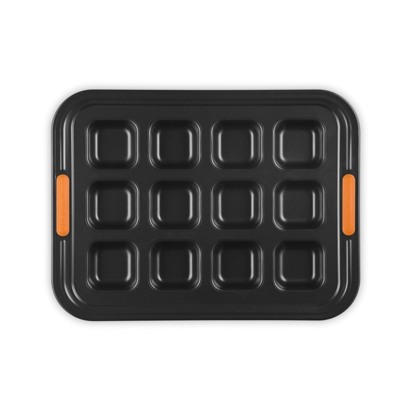 Le Creuset Le Creuset 12 Cup Brownie Tray