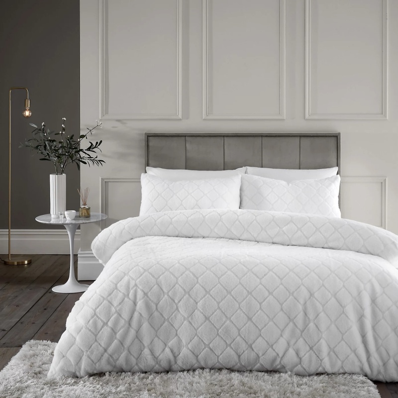 Catherine Lansfield Cosy Diamond Duvet Set - White