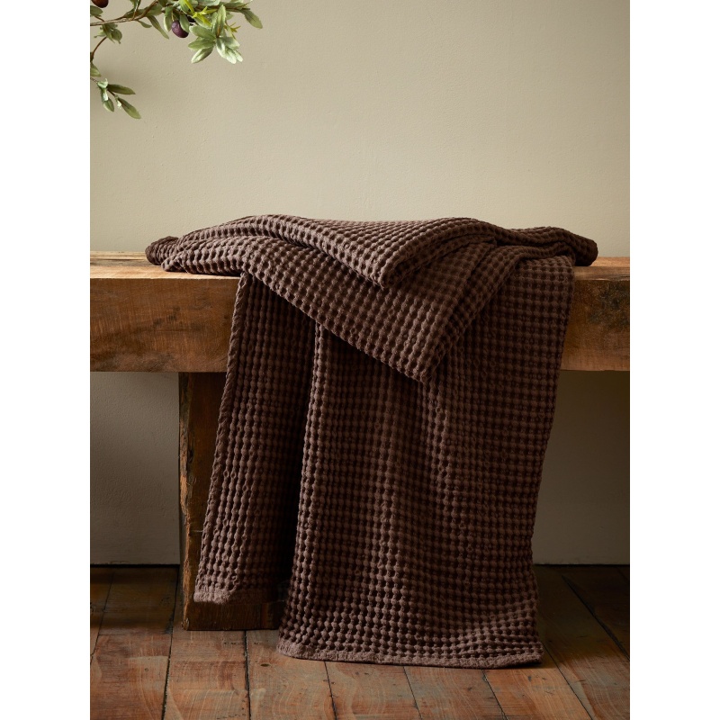 Pineapple Elephant Pineapple Elephant Jaipur Waffle Throw 150x200cm - Chocolate