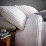 Appletree Torbury Tuft White Duvet Set