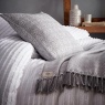 Appletree Torbury Tuft White Duvet Set