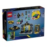 LEGO LEGO 76272 Batman The Batcave with Batman, Batgirl and Joker