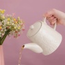Mason Cash Mason Cash In The Meadow Teapot 800ml - Cream